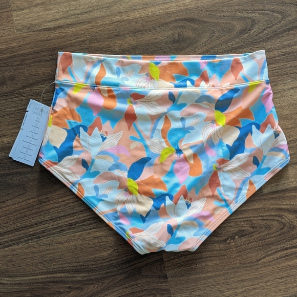 NWT Mott50 Joana high rise moderate coverage swim bottom in honeysuckle print - Picture 2 of 5